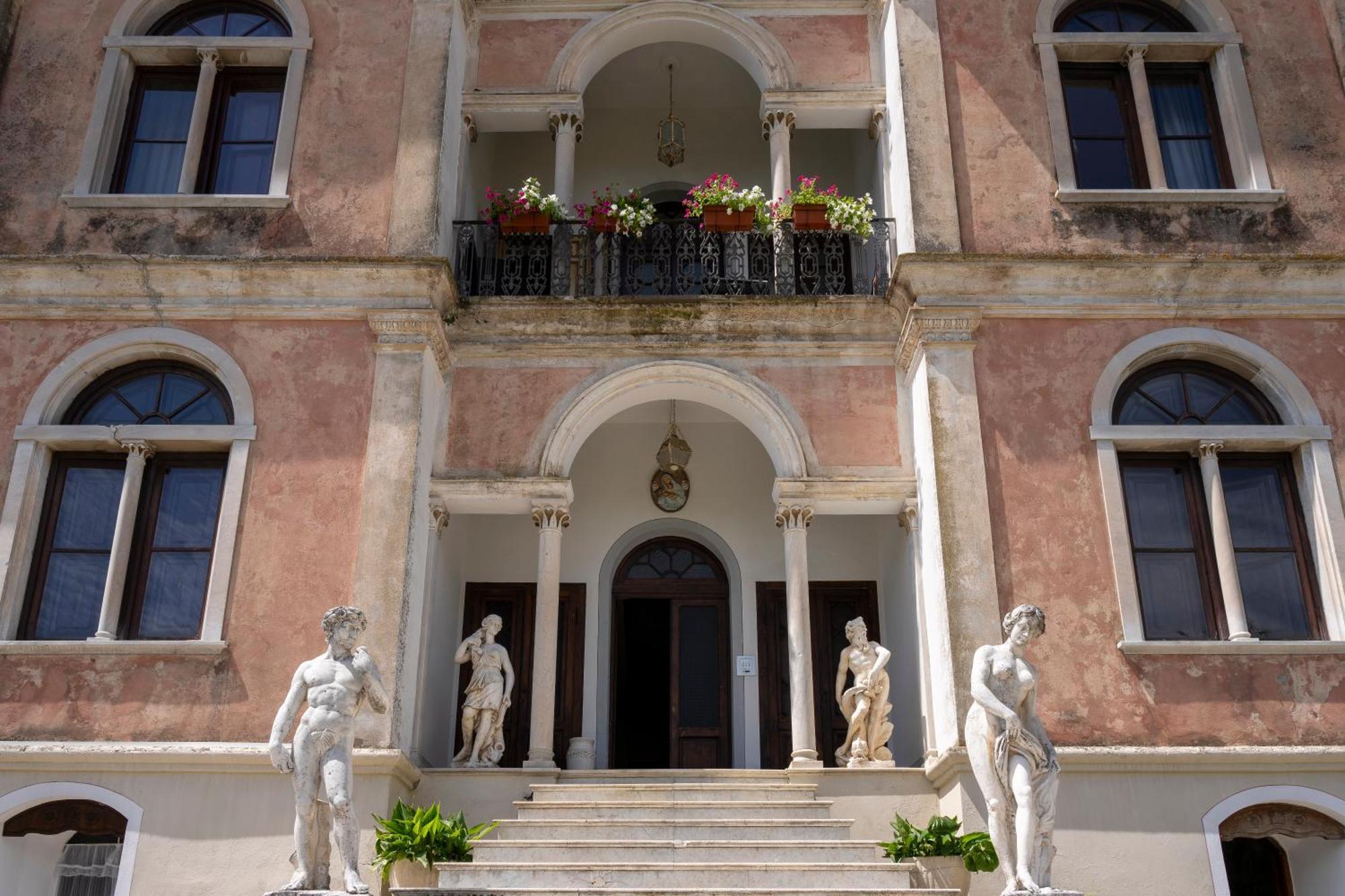 Villa Petri Vicopisano Экстерьер фото